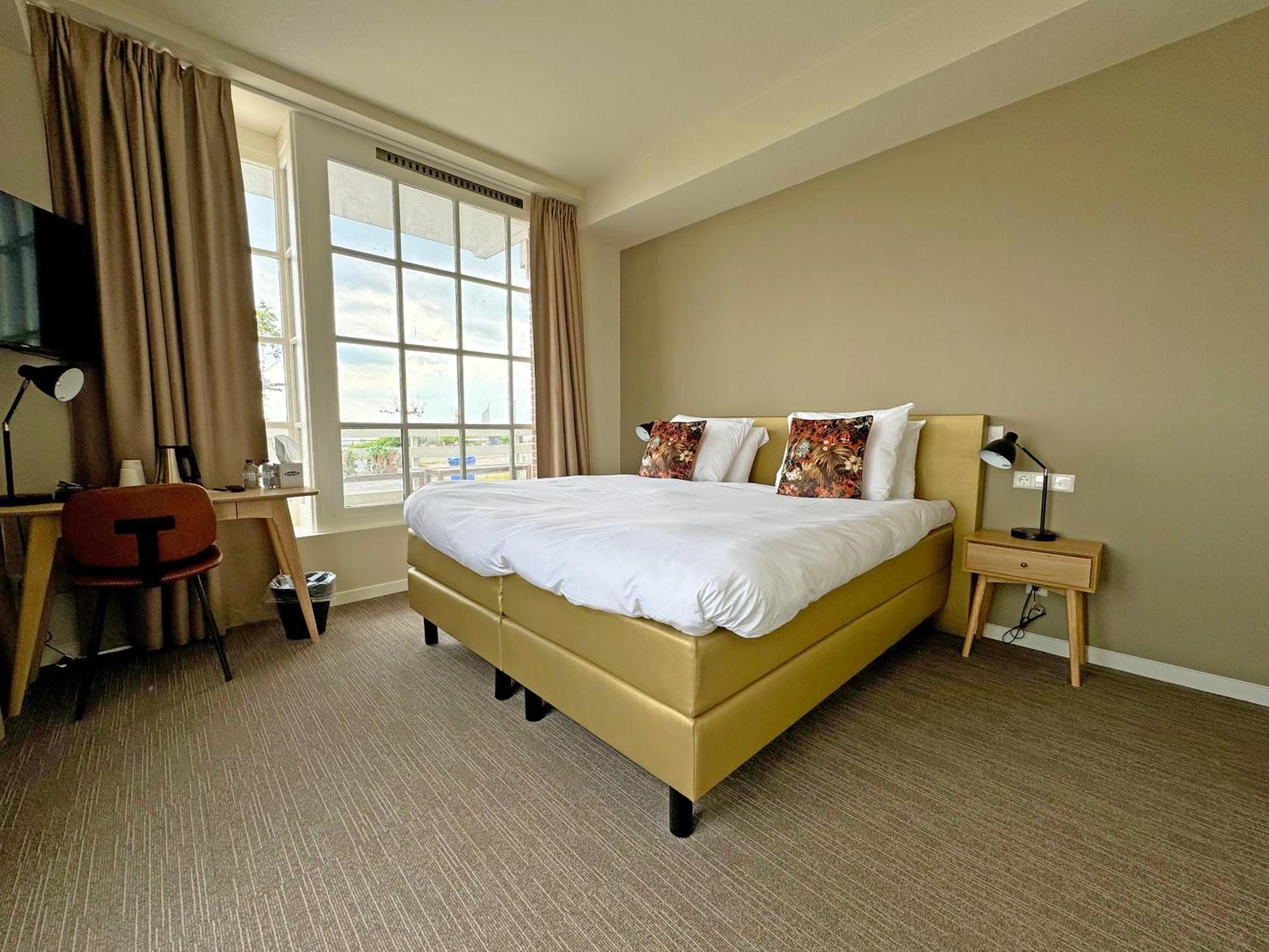Spaander Bw Signature Collection 3* Volendam